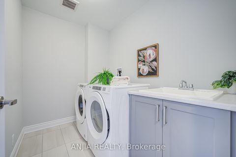 Photo 32 at 35 York Downs Boulevard, Angus Glen, Markham