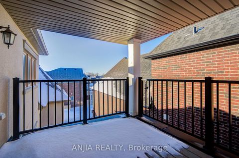 Photo 40 at 35 York Downs Boulevard, Angus Glen, Markham