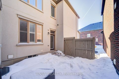 Photo 43 at 35 York Downs Boulevard, Angus Glen, Markham