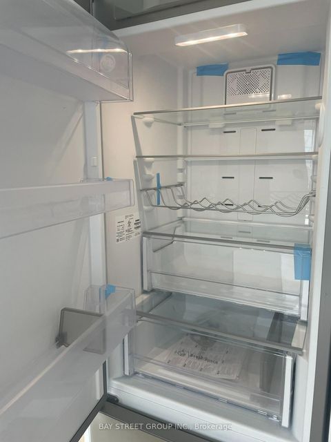 Photo 13 at 329 - 50 Upper Mall Way, Brownridge, Vaughan