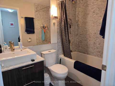 Photo 5 at 1208 - 8 Mercer Street, Waterfront Communities C1, Toronto