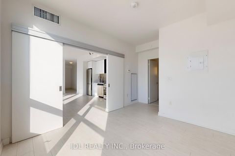 Photo 15 at 1001 - 10 De Boers Drive, York University Heights, Toronto