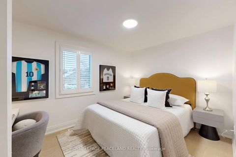 Photo 19 at 29 Rosita Crescent, Birchmount, Toronto