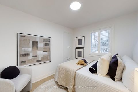 Photo 22 at 29 Rosita Crescent, Birchmount, Toronto