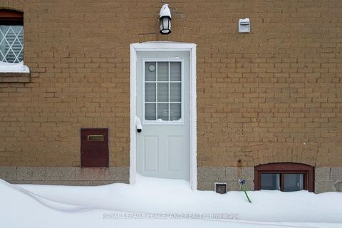 Photo 31 at 29 Rosita Crescent, Birchmount, Toronto