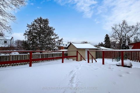 Photo 38 at 29 Rosita Crescent, Birchmount, Toronto