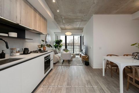 Photo 8 at 409 - 2625 Dundas Street W, Junction Area, Toronto