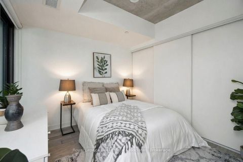 Photo 25 at 409 - 2625 Dundas Street W, Junction Area, Toronto