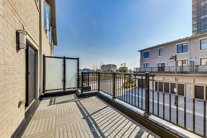 Photo 21 at TH7 - 390 Highway 7, Doncrest, Richmond Hill