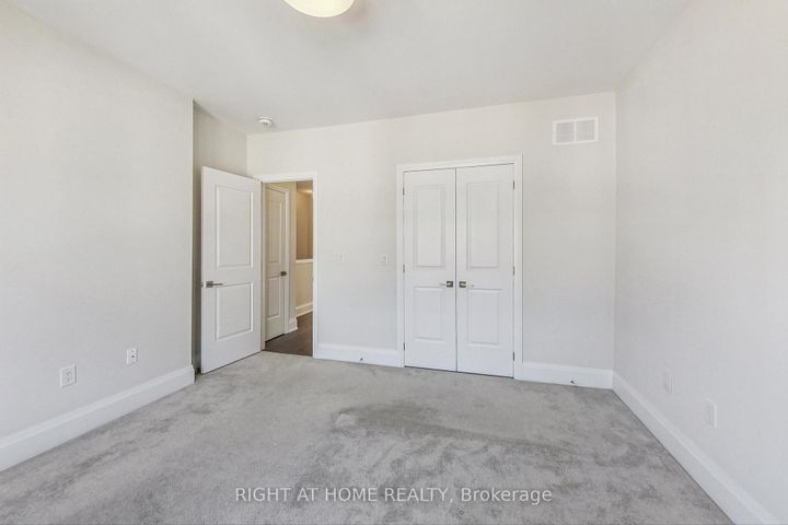 Photo 24 at TH7 - 390 Highway 7, Doncrest, Richmond Hill