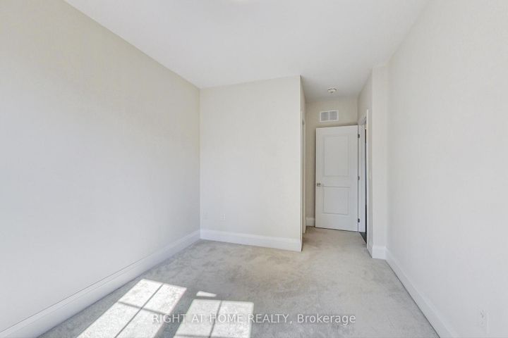 Photo 29 at TH7 - 390 Highway 7, Doncrest, Richmond Hill