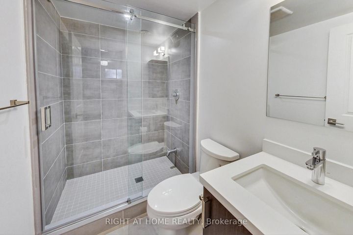 Photo 37 at TH7 - 390 Highway 7, Doncrest, Richmond Hill