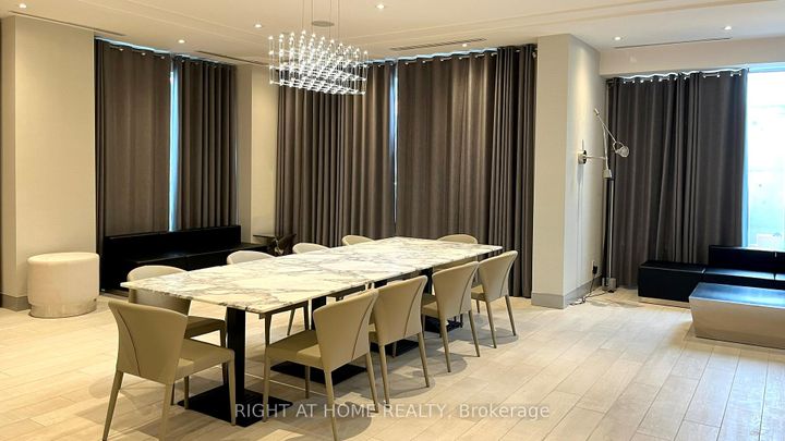 Photo 41 at TH7 - 390 Highway 7, Doncrest, Richmond Hill