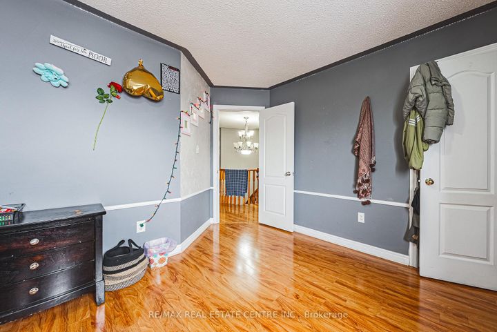 Photo 24 at 66 Citadel Crescent, Vales of Castlemore North, Brampton