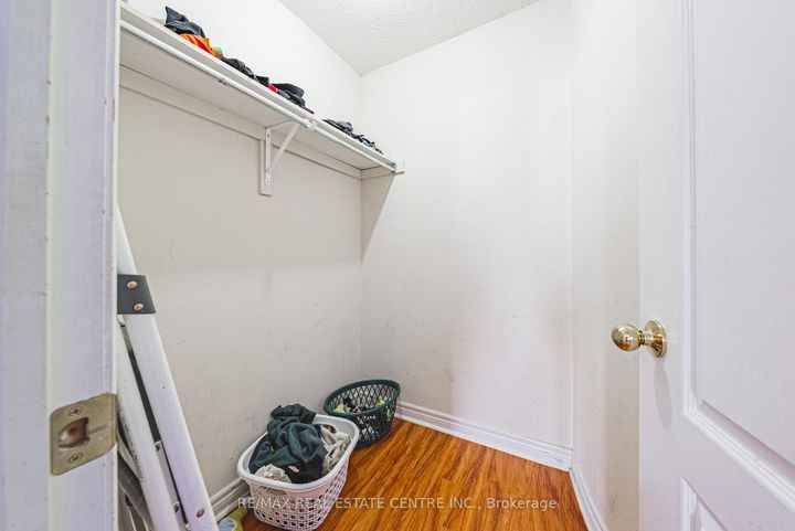 Photo 29 at 66 Citadel Crescent, Vales of Castlemore North, Brampton