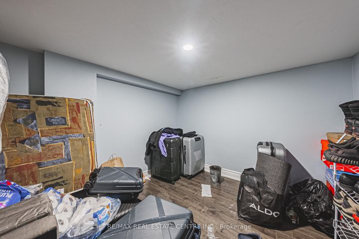 Photo 41 at 66 Citadel Crescent, Vales of Castlemore North, Brampton