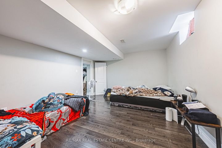 Photo 43 at 66 Citadel Crescent, Vales of Castlemore North, Brampton