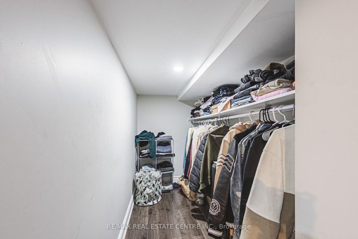 Photo 44 at 66 Citadel Crescent, Vales of Castlemore North, Brampton