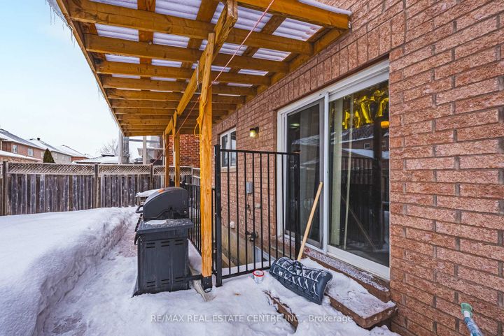 Photo 47 at 66 Citadel Crescent, Vales of Castlemore North, Brampton