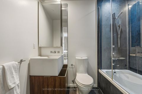 Photo 11 at 2712 - 1 Bloor Street E, Yonge Corridor, Toronto