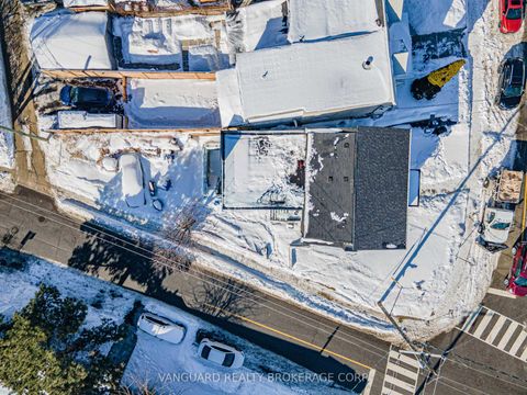 Photo 3 at 410 Maybank Avenue, Junction Area, Toronto