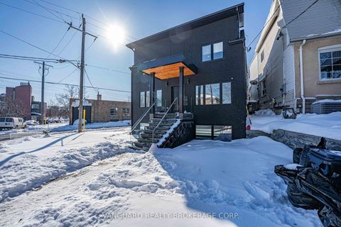 Photo 11 at 410 Maybank Avenue, Junction Area, Toronto