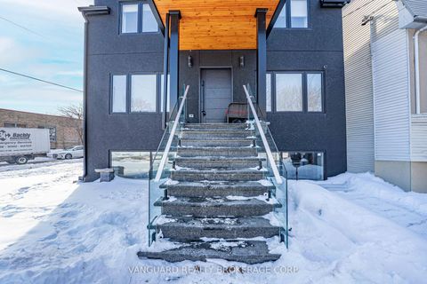 Photo 17 at 410 Maybank Avenue, Junction Area, Toronto