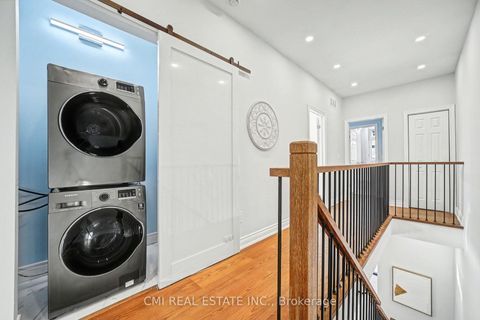 Photo 23 at 75 Kenilworth Avenue, The Beaches, Toronto