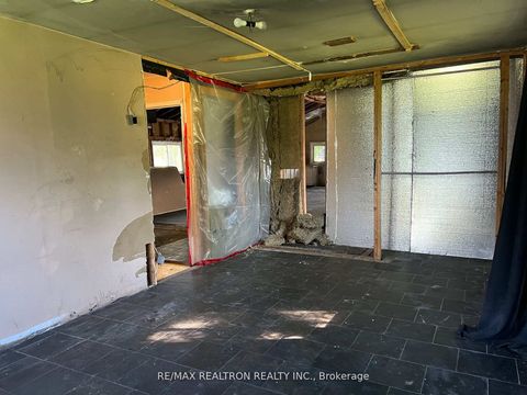 Photo 8 at 3293 Holt Road, Bowmanville, Clarington