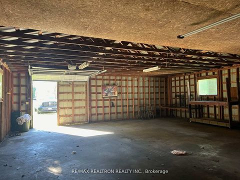 Photo 13 at 3293 Holt Road, Bowmanville, Clarington