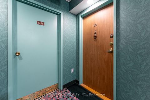 Photo 5 at 2307 - 3151 Bridletowne Circle, L'Amoreaux, Toronto