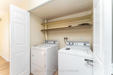 Photo 18 at 2307 - 3151 Bridletowne Circle, L'Amoreaux, Toronto