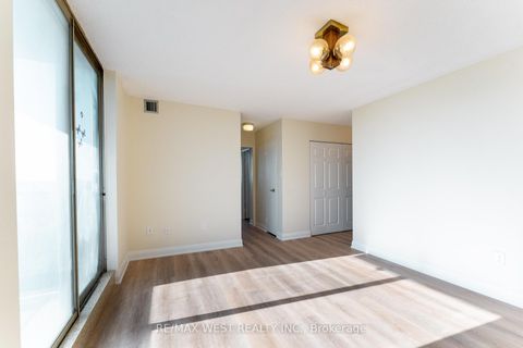 Photo 20 at 2307 - 3151 Bridletowne Circle, L'Amoreaux, Toronto