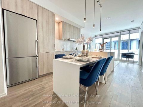 Photo 4 at 1908 - 1 Bloor Street E, Yonge Corridor, Toronto