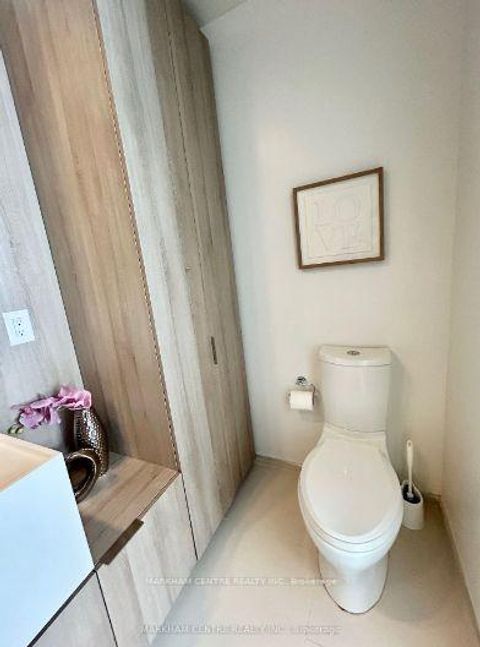 Photo 13 at 1908 - 1 Bloor Street E, Yonge Corridor, Toronto