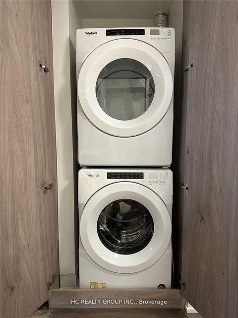 Photo 13 at 4812 - 1 Yorkville Avenue, Annex, Toronto