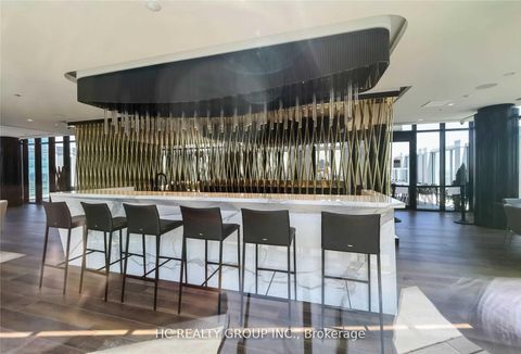 Photo 17 at 4812 - 1 Yorkville Avenue, Annex, Toronto