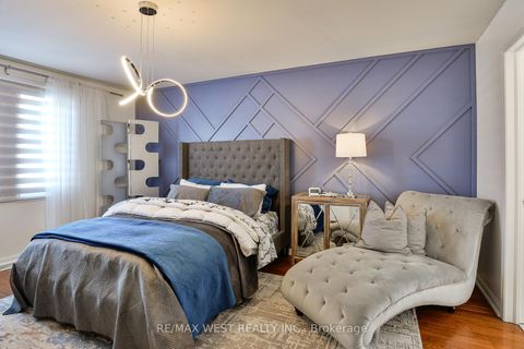 Photo 17 at 134 Sandringham Drive, Shore, Barrie