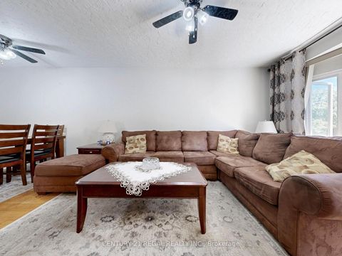 Photo 5 at 94 Billington Crescent, Donalda, Toronto