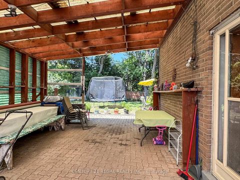 Photo 36 at 94 Billington Crescent, Donalda, Toronto