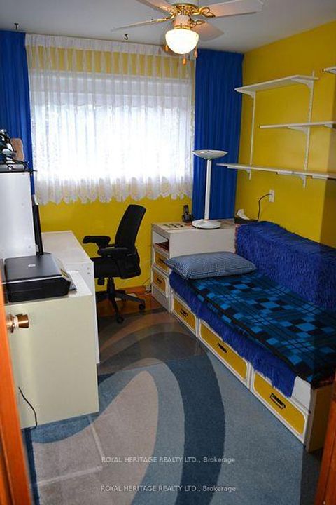 Photo 20 at 62 Brant Court, Samac, Oshawa