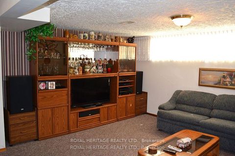 Photo 28 at 62 Brant Court, Samac, Oshawa