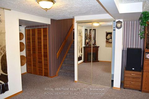 Photo 29 at 62 Brant Court, Samac, Oshawa