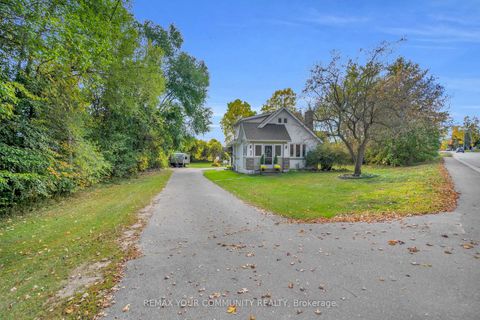 Photo 4 at 3 Catering Road, Sutton & Jackson's Point, Georgina