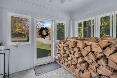 Photo 5 at 3 Catering Road, Sutton & Jackson's Point, Georgina