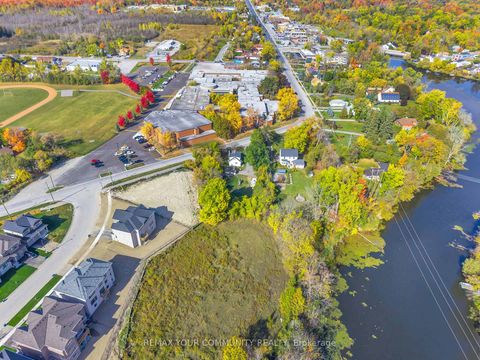 Photo 43 at 3 Catering Road, Sutton & Jackson's Point, Georgina