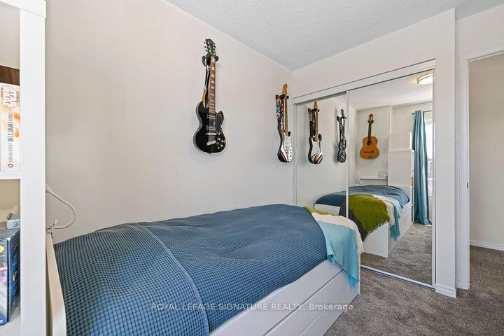 Photo 9 at 1 - 3025 Destination Drive, Churchill Meadows, Mississauga