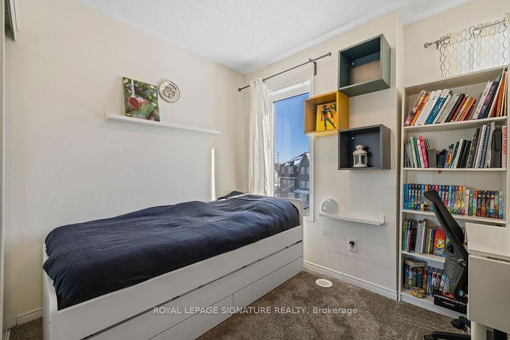 Photo 10 at 1 - 3025 Destination Drive, Churchill Meadows, Mississauga