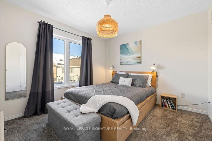 Photo 16 at 1 - 3025 Destination Drive, Churchill Meadows, Mississauga