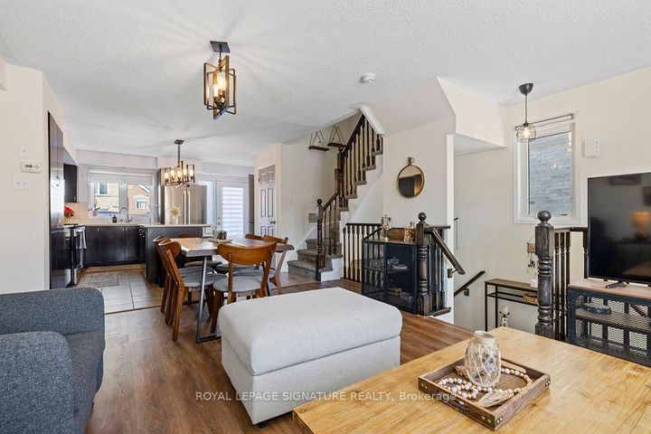 Photo 24 at 1 - 3025 Destination Drive, Churchill Meadows, Mississauga